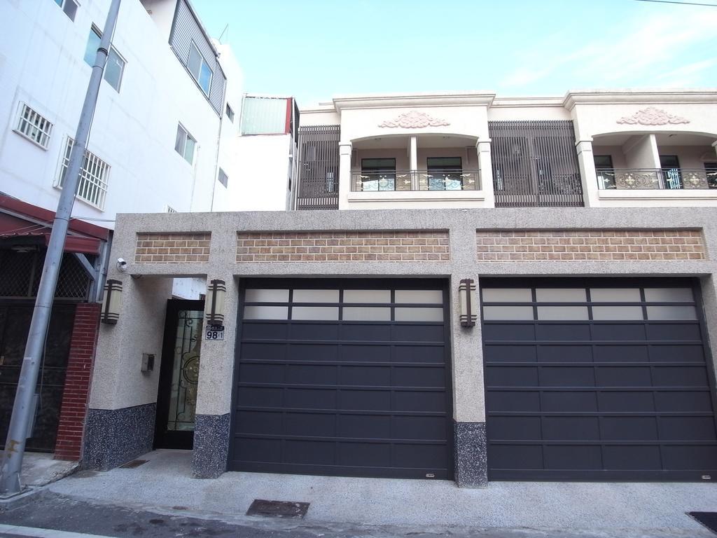 花蓮阿曼很快樂民宿-無人民宿自助入住-有電梯-可包棟 Apartment Hualien City Luaran gambar